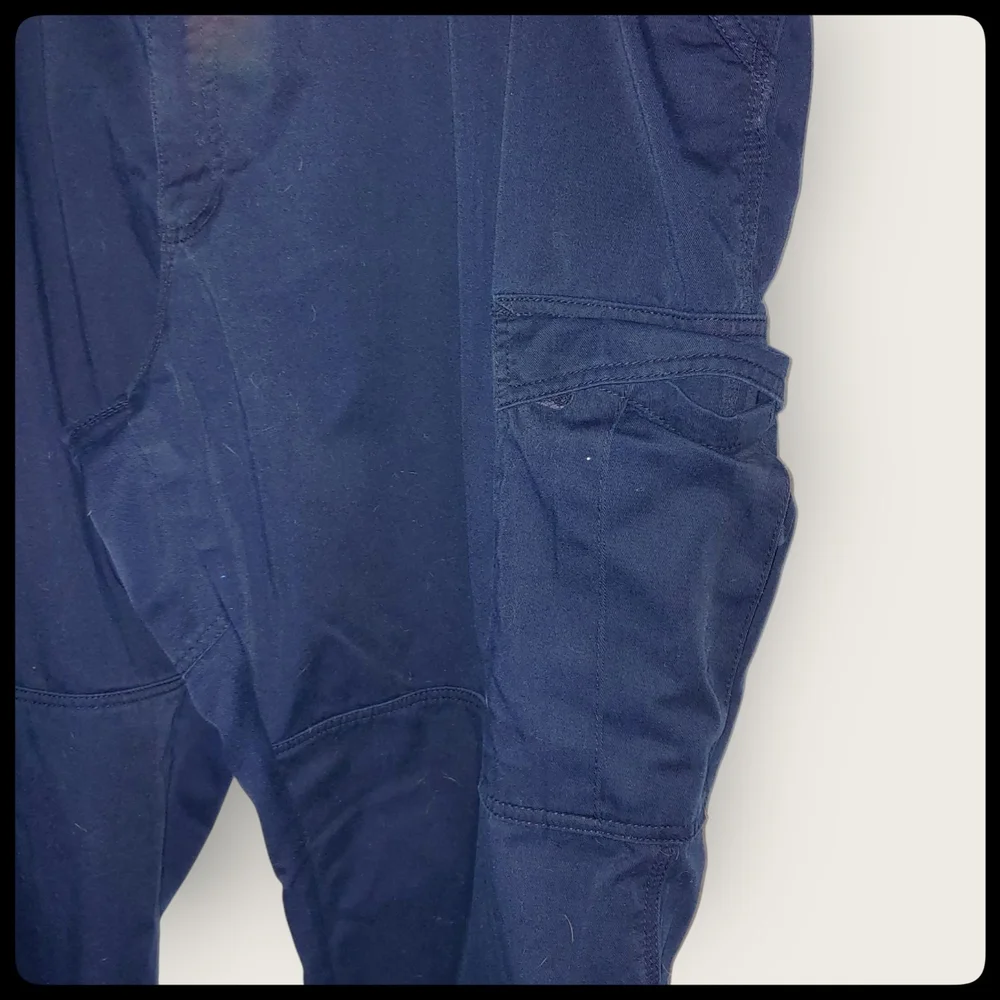 5.11 Tactical Blue Cargo Pants Relaxed Fit - Picture 5 of 6